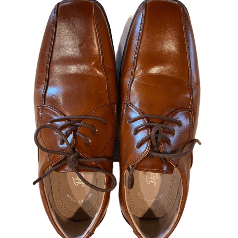 FLORSHEIM BOYS DRESS SHOES